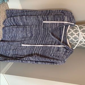 Light beachy hooded shirt